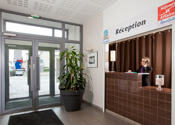 residence-hoteliere-reception